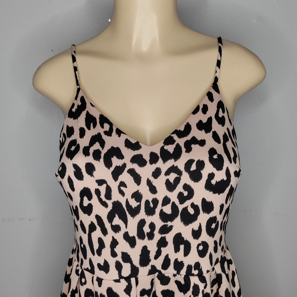 Leopard Dress - Picture 2 of 2